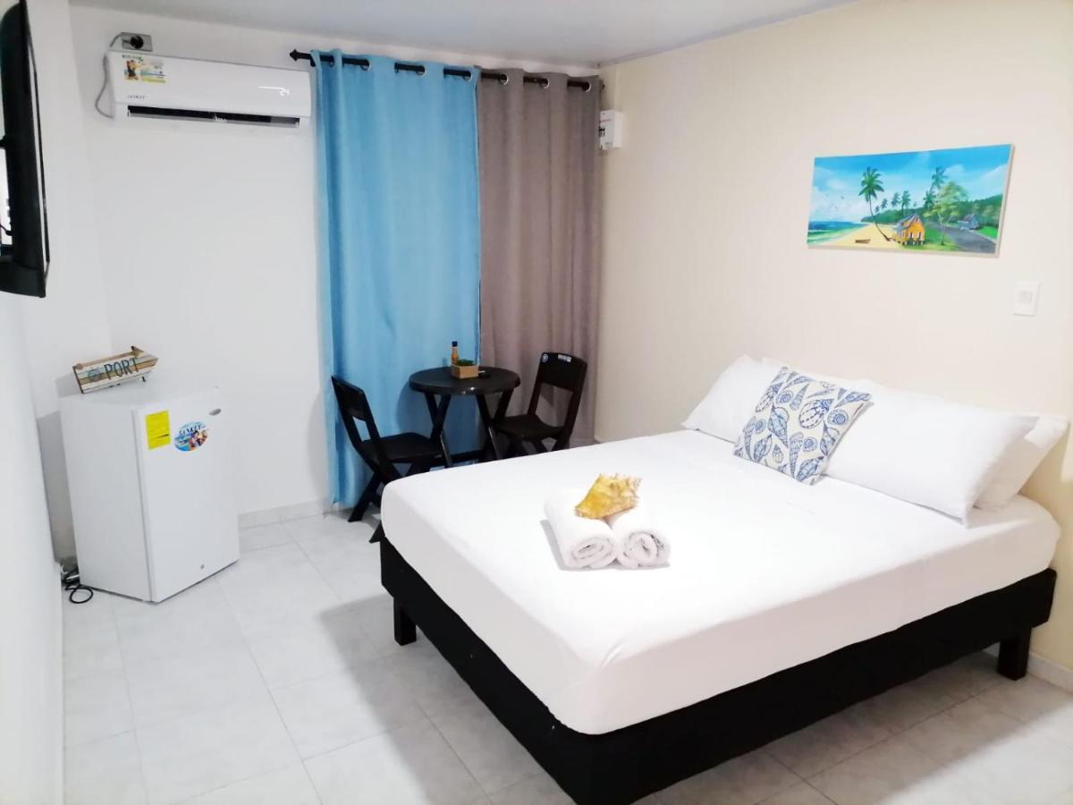Aparta Hotel Jhonny Cay San Andres  Bagian luar foto